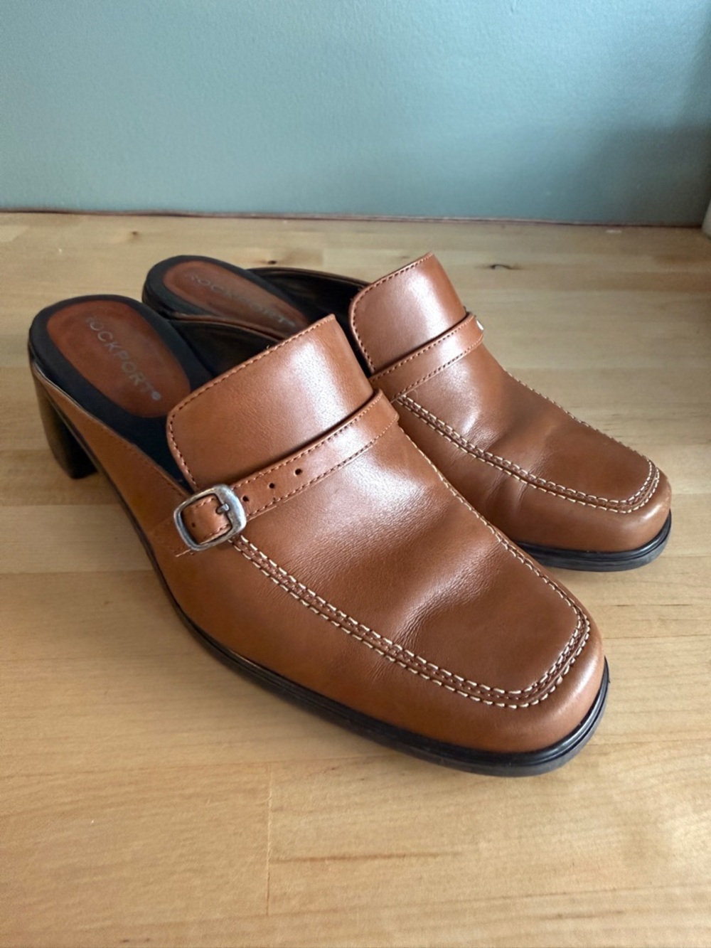Rockport Brown Leather Mule Clogs Size 7W Wide Comfort Heels